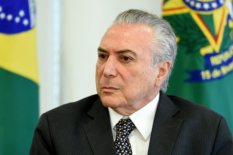 SEM REFORMA DA PREVIDÊNCIA, MICHEL TEMER DIZ QUE VAI CORTAR SALÁRIOS E APOSENTADORIAS DE SERVIDORES PÚBLICOS