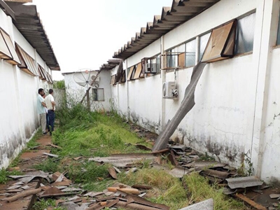 CHUVA DE GRANIZO NO INTERIOR DA BAHIA ATINGE HOSPITAL E COMPROMETE ATENDIMENTO