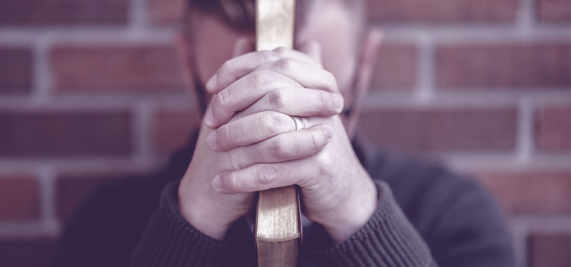 MENSAGEM DE REFLEXÃO: AQUI TEMOS A RAIZ DE TODOS OS PROBLEMAS ESPIRITUAIS EM SUA VIDA: FALTA A ENTREGA TOTAL