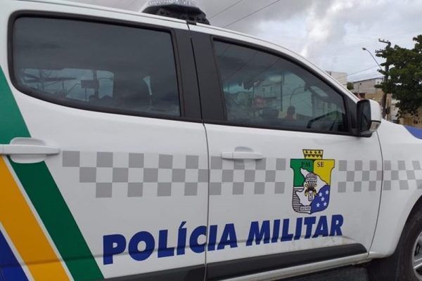 LAGARTO: POLÍCIA MILITAR PRENDE SEIS SUSPEITOS DE ROUBAR A ÔNIBUS