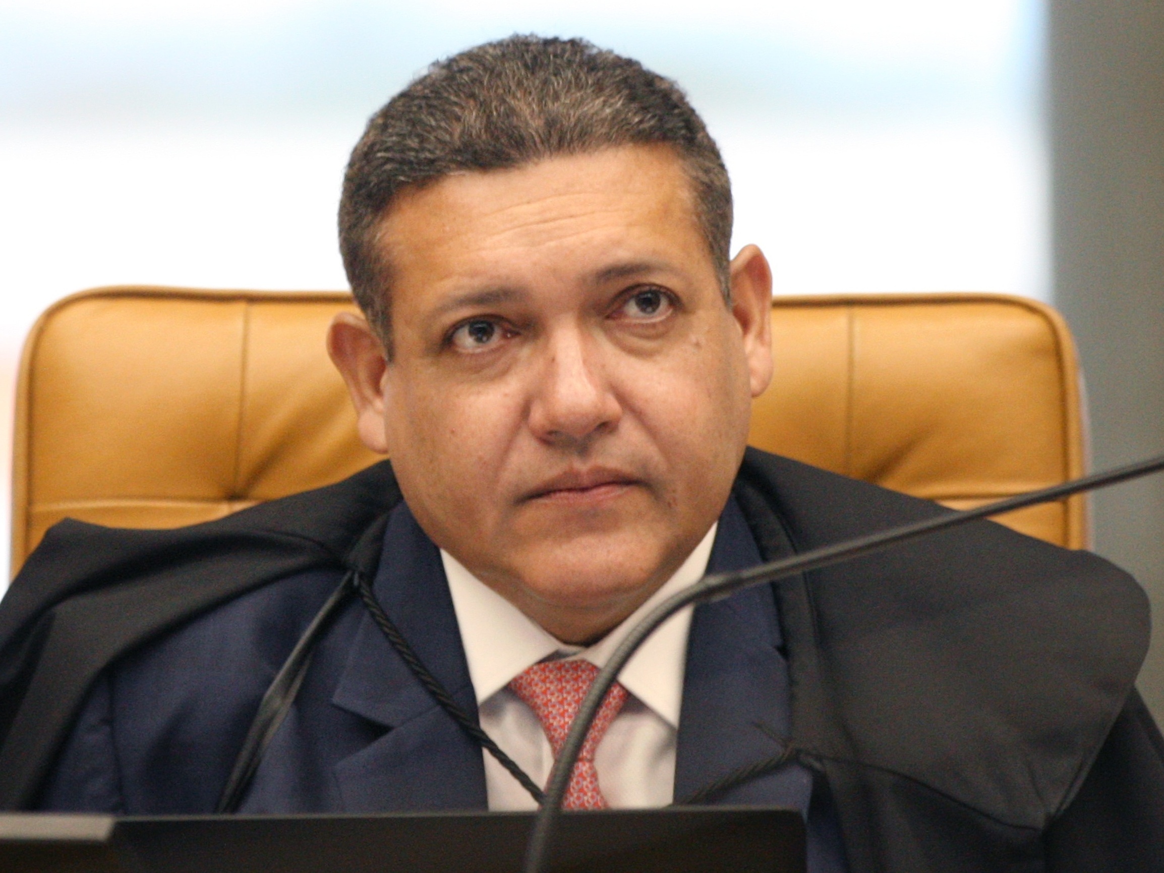 AUXÍLIO BRASIL: MINISTRO NUNES MARQUES, DO STF, NEGA SUSPENSÃO DO EMPRÉSTIMO CONSIGNADO