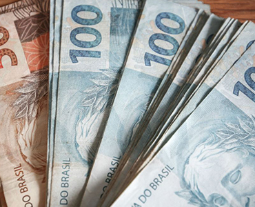 VALORES A RECEBER: BRASILEIROS AINDA NÃO SACARAM R$ 8 BILHÕES