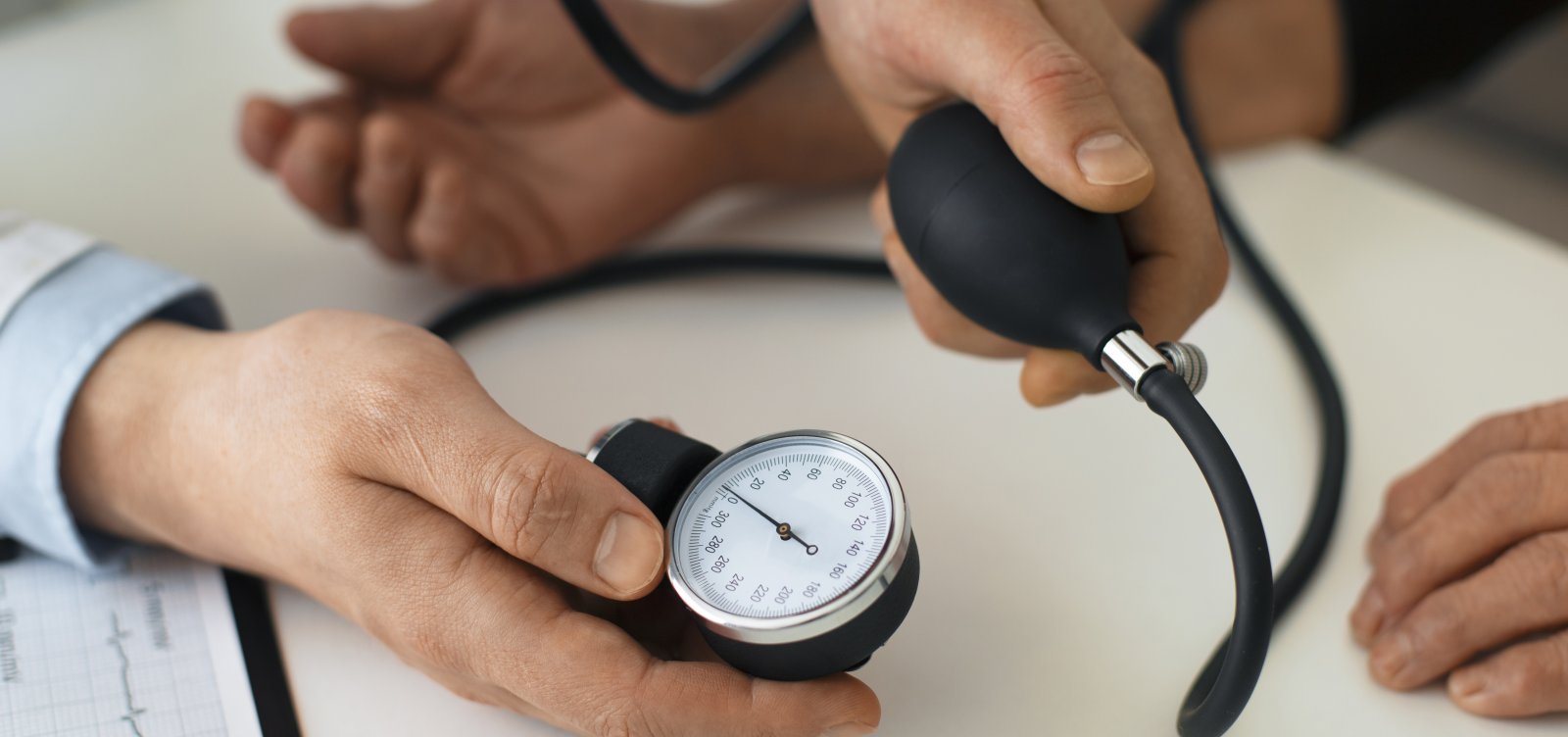 PRESSÃO ARTERIAL: NOVA DIRETRIZ REDEFINE VALORES