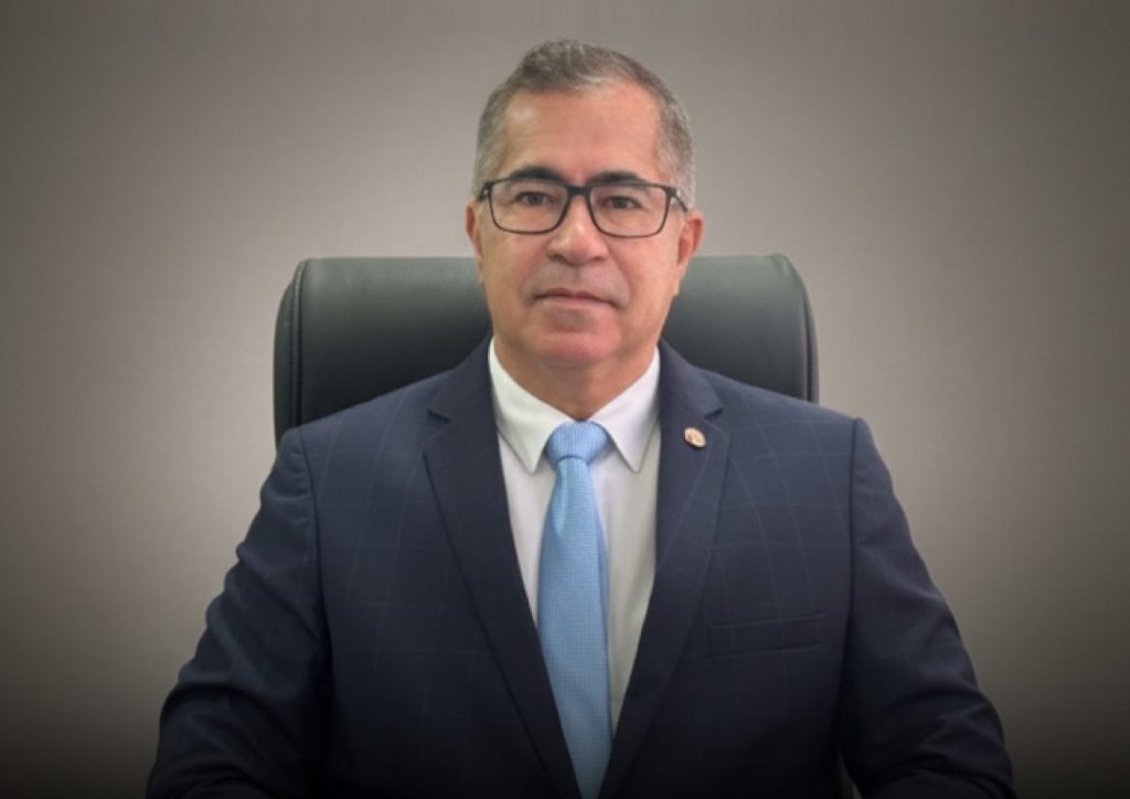 PROMOTOR DE SIMÃO DIAS DR. RICARDO SOBRAL SOUSA É PROMOVIDO AO CARGO DE PROCURADOR DE JUSTIÇA DE SERGIPE