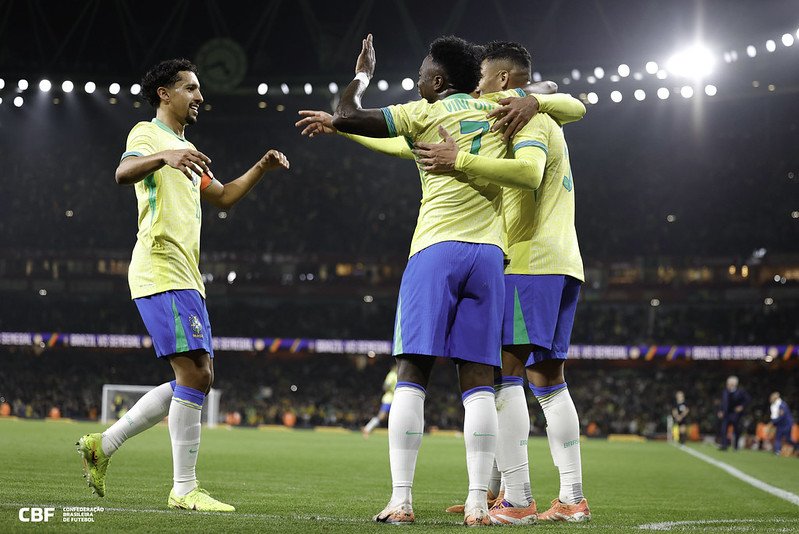 FIFA DEFINE HORÁRIOS E SEDES DOS JOGOS DO BRASIL NA FASE DE GRUPOS DA COPA