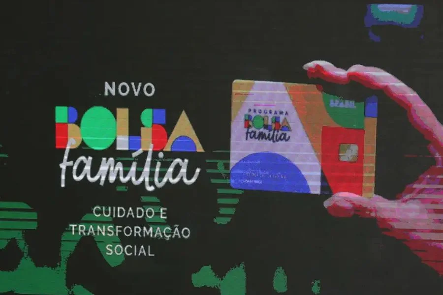 ONZE MUNICÍPIOS DE SERGIPE RECEBEM PAGAMENTO ANTECIPADO DO BOLSA FAMÍLIA