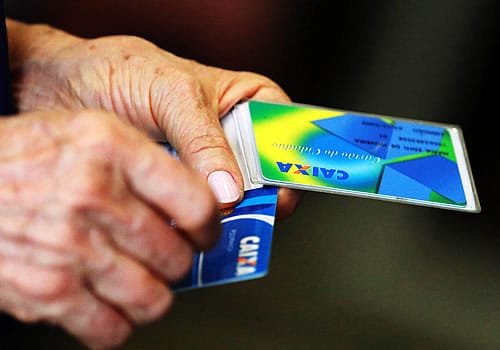 MAIS DE 150 MIL BRASILEIROS AINDA NÃO SACARAM O ABONO SALARIAL DO PIS/PASEP 2025