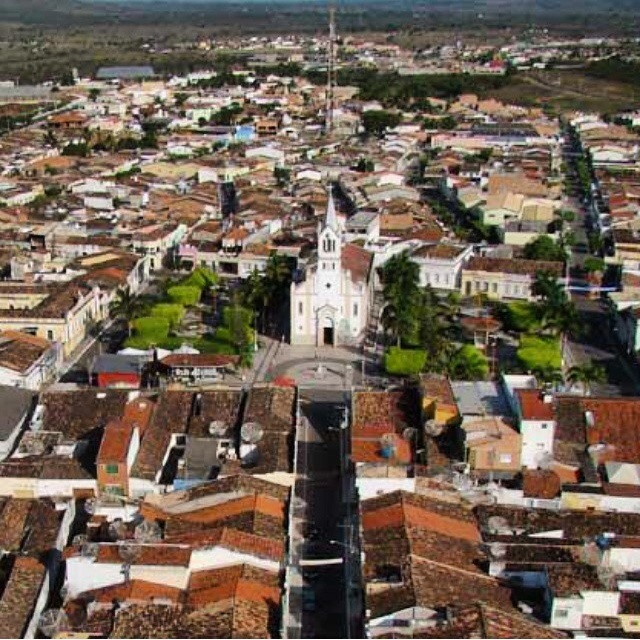 CRIADOS, DELIMITADOS E DENOMINADOS OS BAIRROS DE SIMÃO DIAS