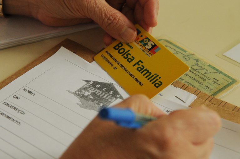 DÉCIMO TERCEIRO DO BOLSA FAMÍLIA