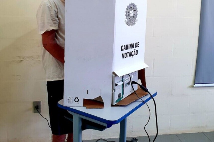 TSE SUSPENDE PROIBIÇÃO, E PRESOS VOTARÃO NAS ELEIÇÕES 2026